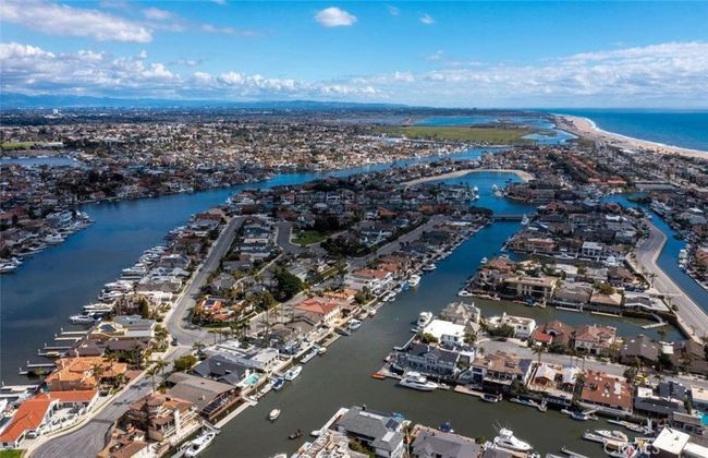 Located near the Huntington Beach Harbor, where vibrant waterfront views and leisure await. | Image 68