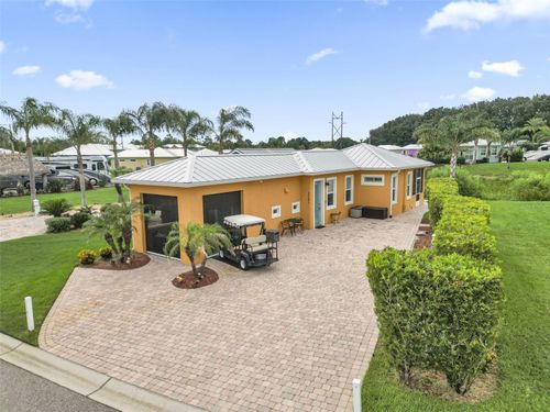 3261 Fish Hawk Dr, POLK CITY, FL, 33868-5305 | Card Image
