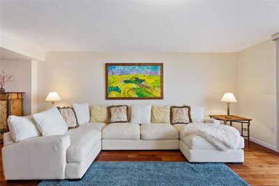 1403 - 530 E Central Boulevard, Condo with 2 bedrooms, 2 bathrooms and null parking in Orlando FL | Image 3