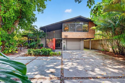 118 Ne 16th Place, Fort Lauderdale, FL, 33305 | Card Image