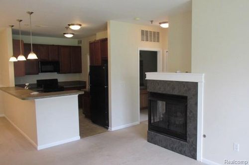 4103 Teal Ln, Walled Lake, MI, 48390-1410 | Card Image