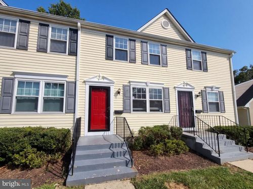 6940 Hawthorne St, Landover, MD, 20785-3447 | Card Image