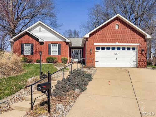 127 Meadowbruck Ln, Shiloh, IL, 62221-4474 | Card Image