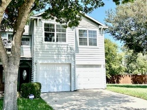 113 Heritage Ct, Seagoville, TX, 75159-3761 | Card Image
