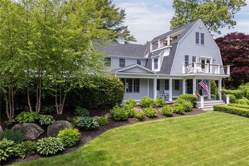 69 Verdi Rd, Westerly, RI, 02891-4742 | Card Image