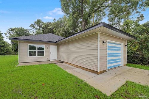 523 Bayliss Ct, Pensacola, FL, 32505-3101 | Card Image