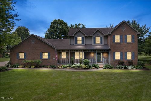 6180 Edison St Ne, Hartville, OH, 44632-9176 | Card Image