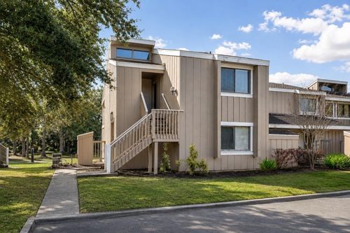 a08-2-6120 Peregrine Ave, ORLANDO, FL, 32819-7522 | Card Image