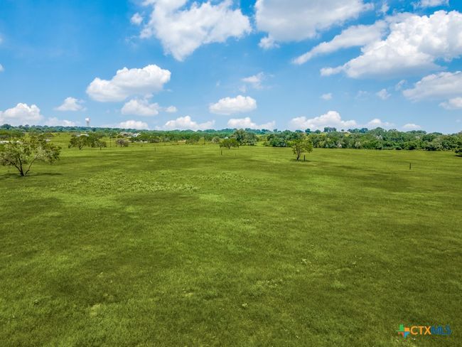 12505 W Fm 476, Home with 0 bedrooms, 1 bathrooms and null parking in Somerset TX | Image 5