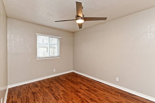 APT-120 - 2401 Manor Rd, Condo with 2 bedrooms, 1 bathrooms and null parking in Austin TX | Image 14