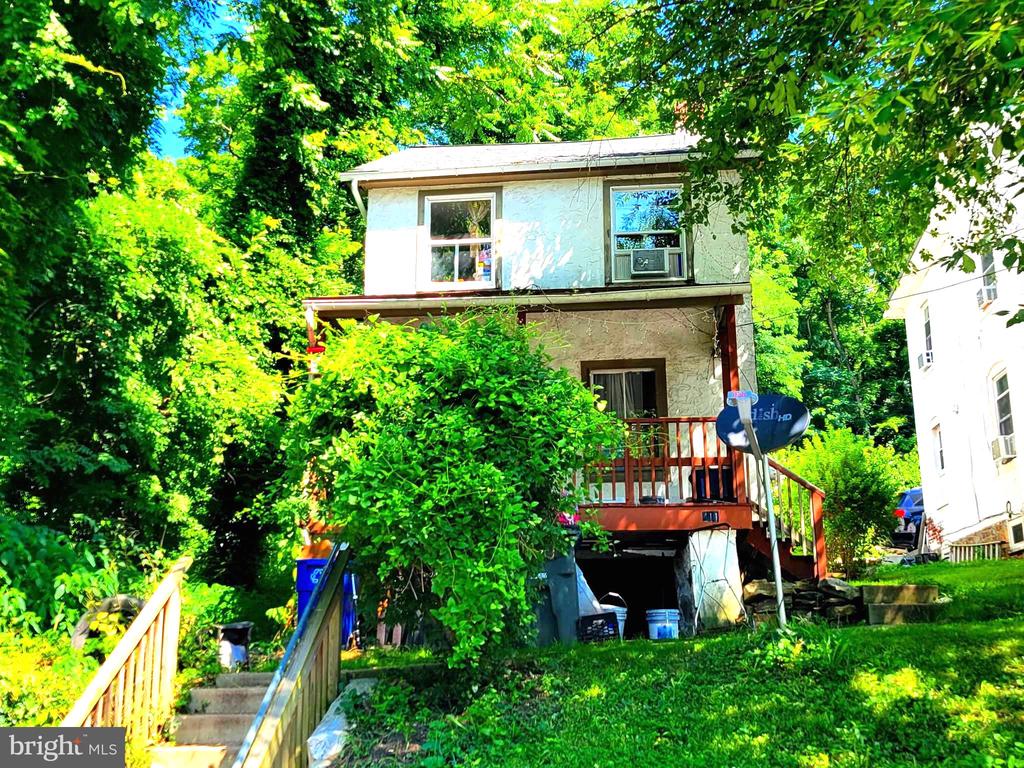 Cedar St, Coatesville, PA 19320