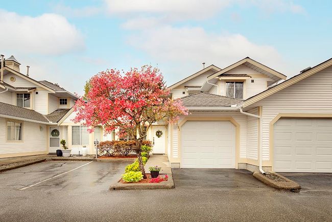 91 - 8737 212 Street, Townhouse with 3 bedrooms, 2 bathrooms and 2 parking in Langley BC | Image 1