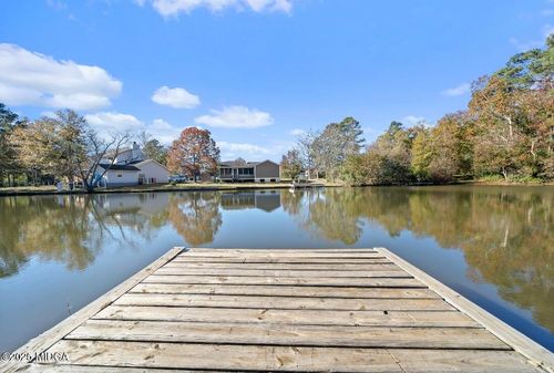 407 Clearview Ct, Macon, GA, 31220-2653 | Card Image