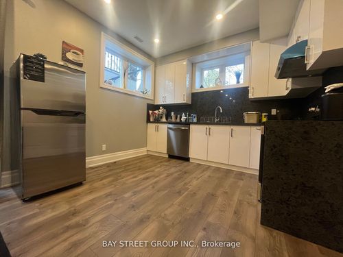 lower-1243 Bridge Rd, Oakville, ON, L6L2C3 | Card Image