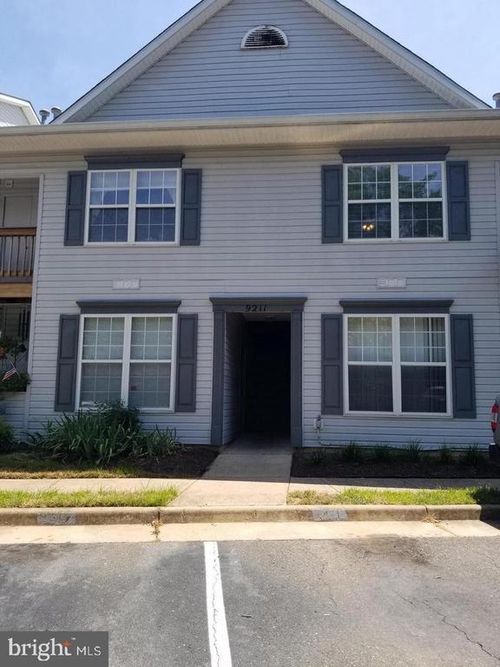 202-9211 Azure Ct, MANASSAS, VA, 20110-5773 | Card Image