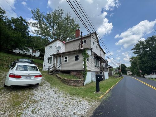 399 Smithfield St, Dillonvale, OH, 43917-7892 | Card Image