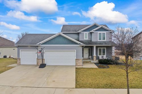 4570 Arctic Fox Road Nw, Rochester, MN, 55901 | Card Image