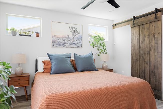 Primary bedroom suite | Image 26