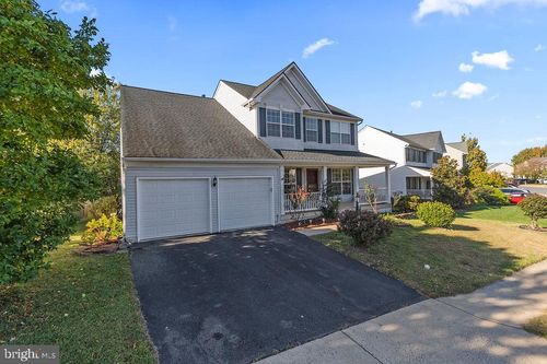 9871 Upper Mill Loop, BRISTOW, VA, 20136-2411 | Card Image