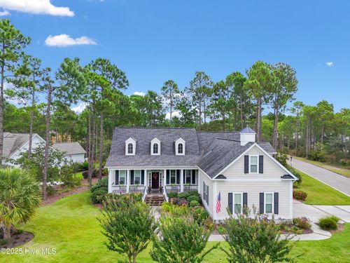 3561 Hemlock Ridge Dr, Southport, NC, 28461-8687 | Card Image
