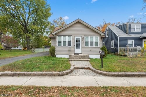 158 9th St, Hazlet Twp, NJ, 07734-3084 | Card Image