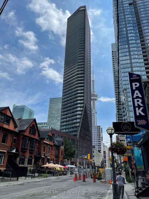 3204-99 John St, Toronto, ON, M5V0S6 | Card Image