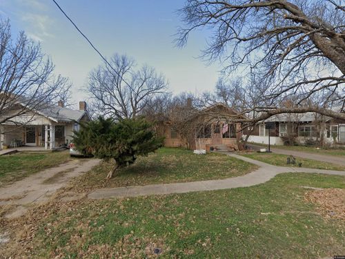 1307 S Seaman St, Eastland, TX, 76448-3802 | Card Image