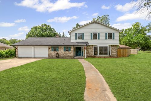 2820 Bois D Arc St, Commerce, TX, 75428-3704 | Card Image