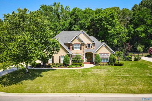 2404 Hideaway Pl Se, Decatur, AL, 35603-5601 | Card Image