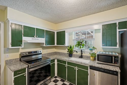 465 Rockwood Dr, Hermitage, TN, 37076-2815 | Card Image