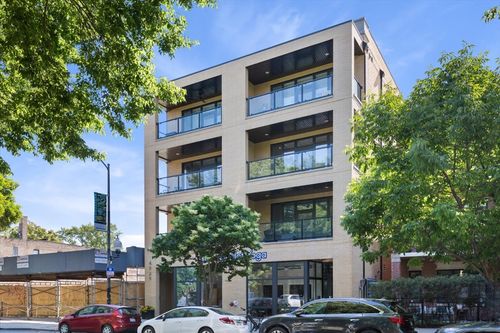 301-4939 N Damen Ave, CHICAGO, IL, 60625-1414 | Card Image