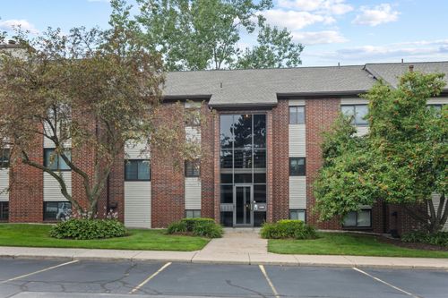 c-3396 Devonwood Hls Ne, Grand Rapids, MI, 49525-6828 | Card Image
