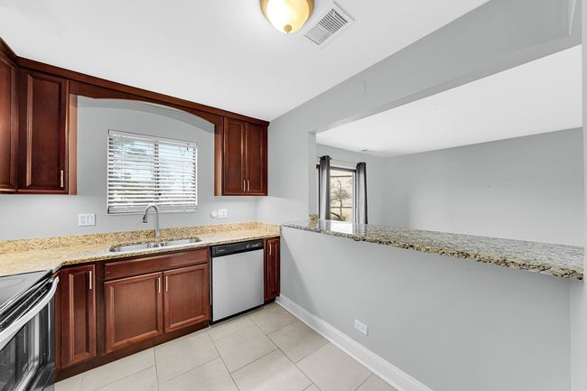 APT-1A - 752 Rodenburg Rd, Condo with 2 bedrooms, 2 bathrooms and 2 parking in Roselle IL | Image 10