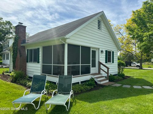 12 Seneca Dr, Queensbury, NY, 12804-6519 | Card Image