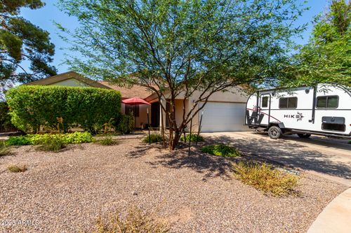1328 N Jentilly Ct, Chandler, AZ, 85226-8227 | Card Image