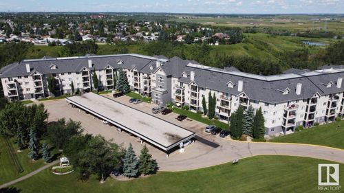 126-592 Hooke Rd Nw, Edmonton, AB, T5A5H2 | Card Image