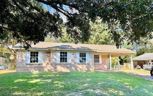 6860 Williamsburg Ct, Irvington, AL, 36544-3679 | Card Image