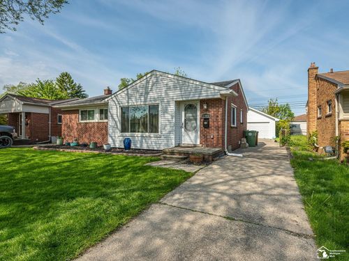 15486 Poplar St, Southgate, MI, 48195-2048 | Card Image