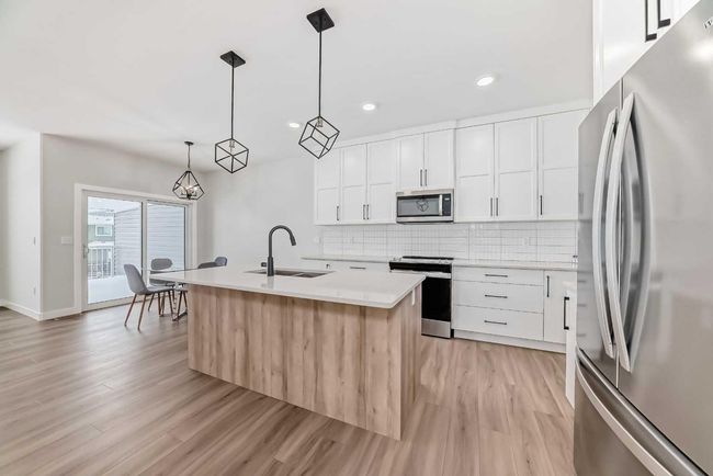 15 Rosse Pl, Home with 2 bedrooms, 2 bathrooms and 2 parking in Sylvan Lake AB | Image 9