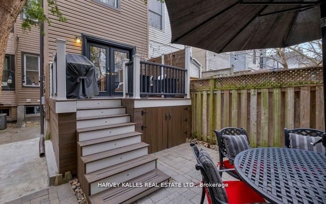 65 Tiverton Ave, House other with 3 bedrooms, 2 bathrooms and 2 parking in Toronto ON | Image 39