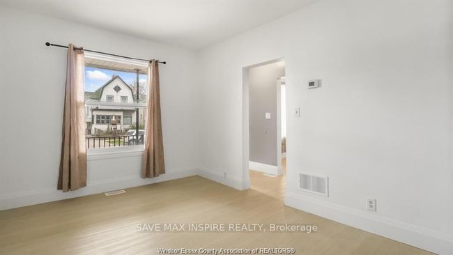 760 Aylmer Ave, House other with 4 bedrooms, 2 bathrooms and 2 parking in Windsor ON | Image 6