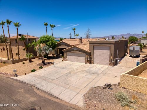 2211 Bryce Dr, Lake Havasu City, AZ, 86406-8321 | Card Image