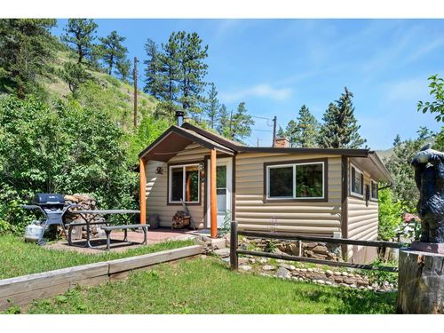 47 Falls Creek Dr, Bellvue, CO, 80512-7505 | Card Image