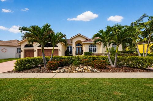 5909 Skimmer Point Blvd S, GULFPORT, FL, 33707-3937 | Card Image