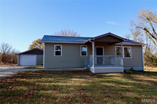 261 Buffalo Linn Creek Rd, Macks Creek, MO, 65786-9230 | Card Image