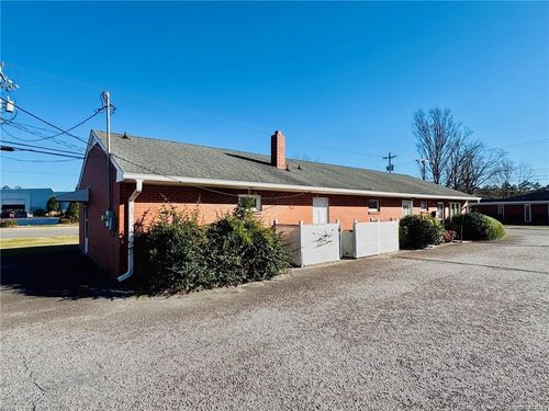 102 W 27th Street, Lumberton, NC, 28358 | Card Image