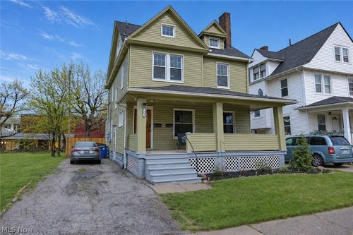 1453 W 107th St, Cleveland, OH, 44102-2401 | Card Image
