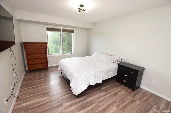Primary Bedroom | Image 6