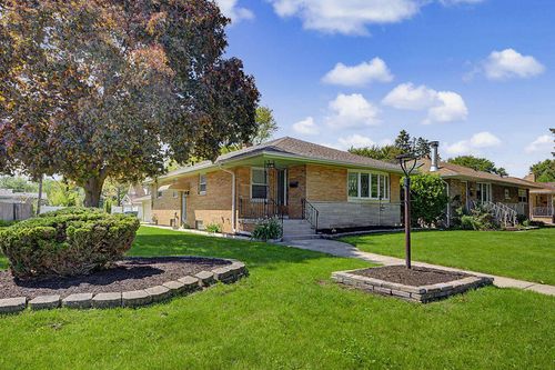 7426 Park Pl, Hammond, IN, 46324-2544 | Card Image