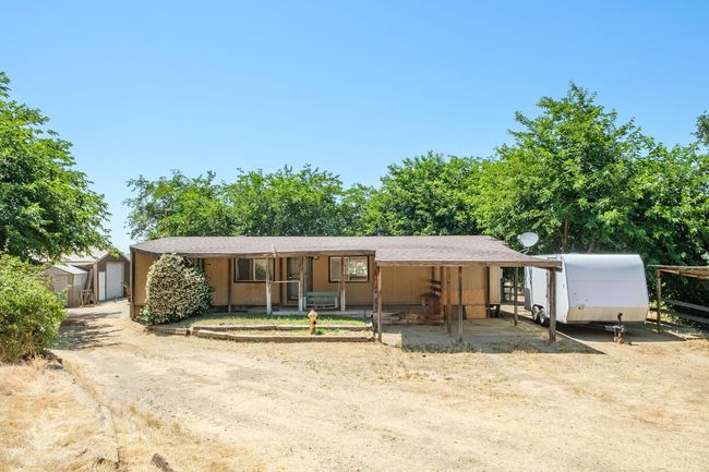 39569 Clover Ln, House other with 3 bedrooms, 0 bathrooms and null parking in Yokuts Valley CA | Image 16